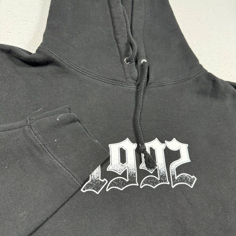 Ernest Two Dozen Roses 1992 Black Graphic Pullover Hoodie Mens XL Country Music